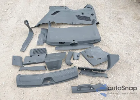 2023 Chevrolet Tahoe 4Wd Commercial Fleet z USA, uszkodzony, nr VIN 1GNSKLED0PR338690